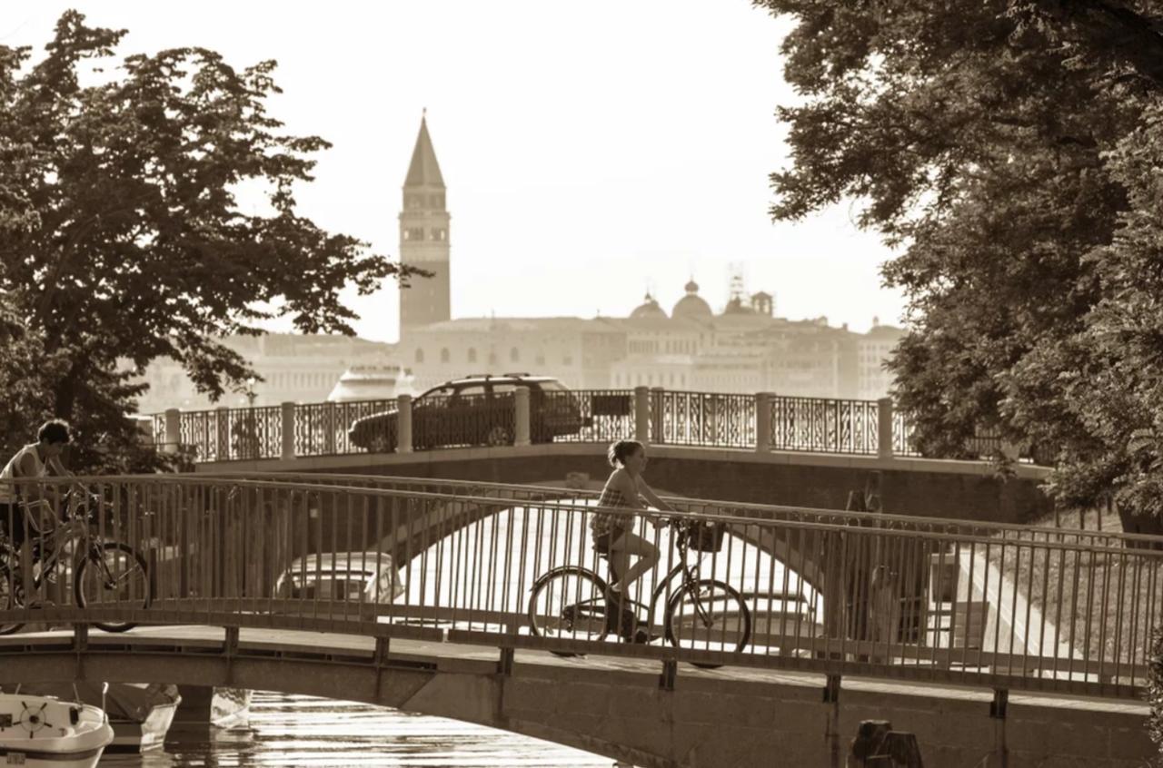 Hotel Ausonia Hungaria Wellness & Lifestyle Lido de Venecia Exterior foto