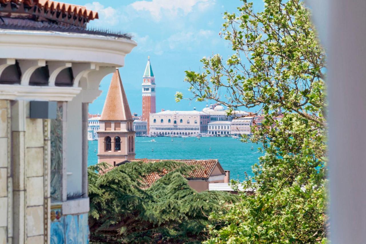 Hotel Ausonia Hungaria Wellness & Lifestyle Lido de Venecia Exterior foto